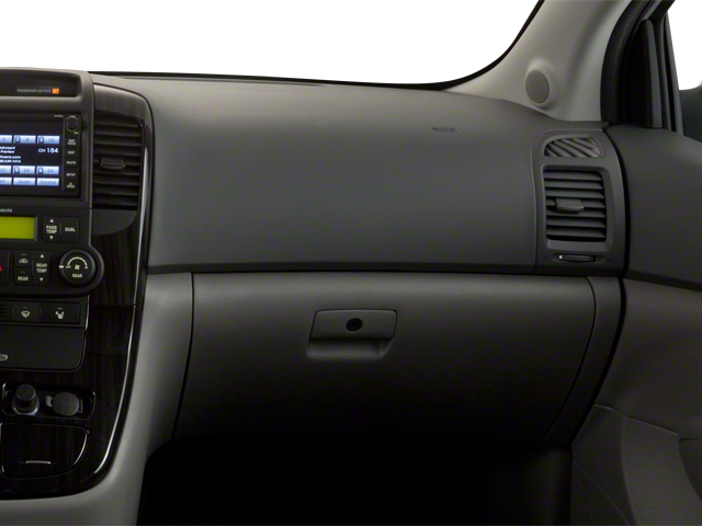 2011 Kia Sedona LX