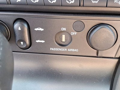 2002 Ford Thunderbird Base