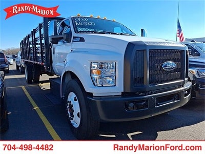 2021 Ford F-750SD Base