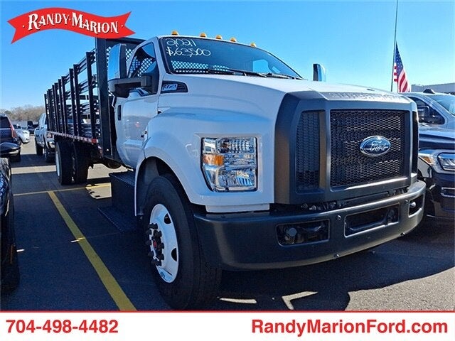 2021 Ford F-750SD Base