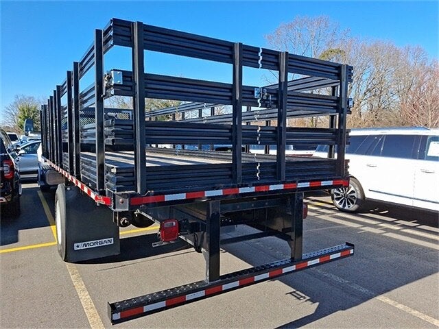 2021 Ford F-750SD Base