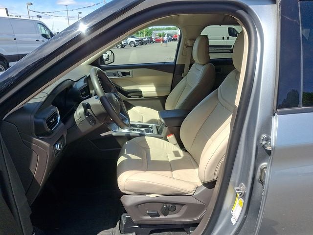 2023 Ford Explorer Platinum