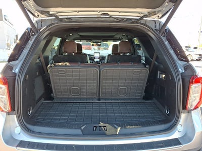 2023 Ford Explorer Platinum