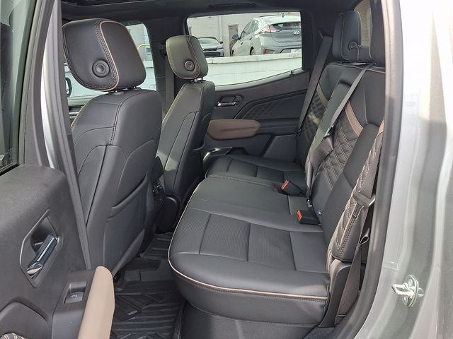 2025 GMC Canyon Denali