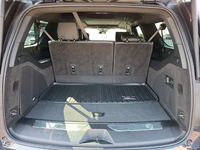 2025 Cadillac Escalade ESV Premium