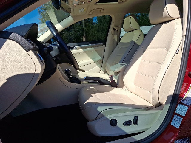 2018 Volkswagen Passat 2.0T SE