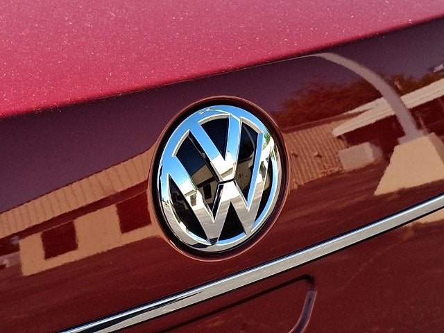 2018 Volkswagen Passat 2.0T SE