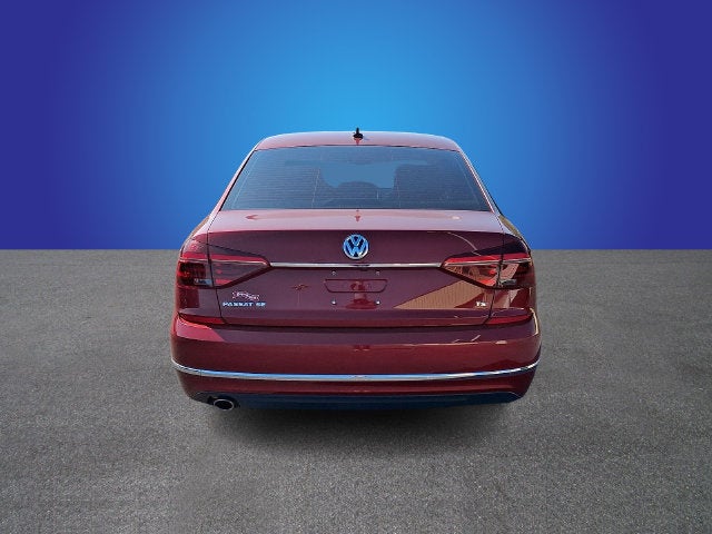 2018 Volkswagen Passat 2.0T SE