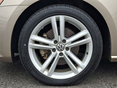 2015 Volkswagen Passat TDI SEL Premium