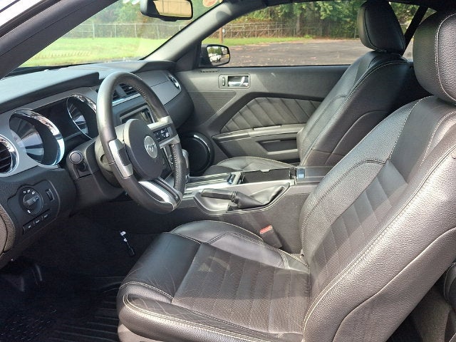 2011 Ford Mustang GT Premium