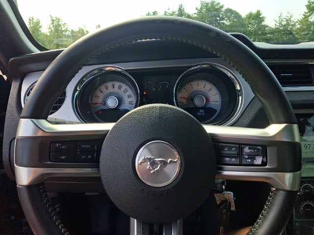 2011 Ford Mustang GT Premium