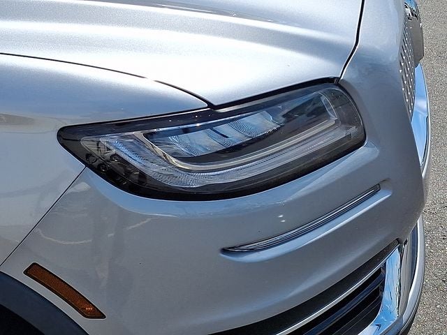 2020 Lincoln Nautilus Standard