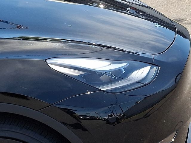 2025 Tesla Model Y Performance
