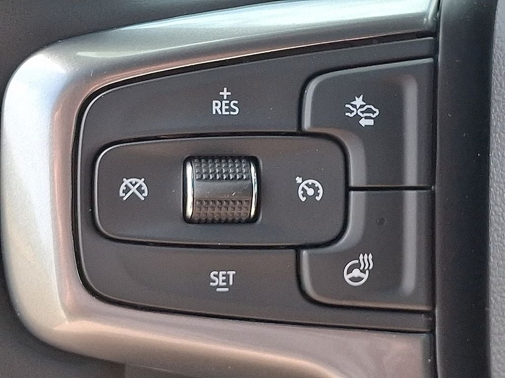 2024 Chevrolet Silverado 1500 LT LT1