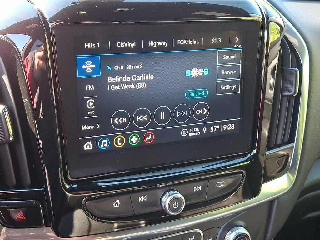 2022 Chevrolet Traverse LT Leather