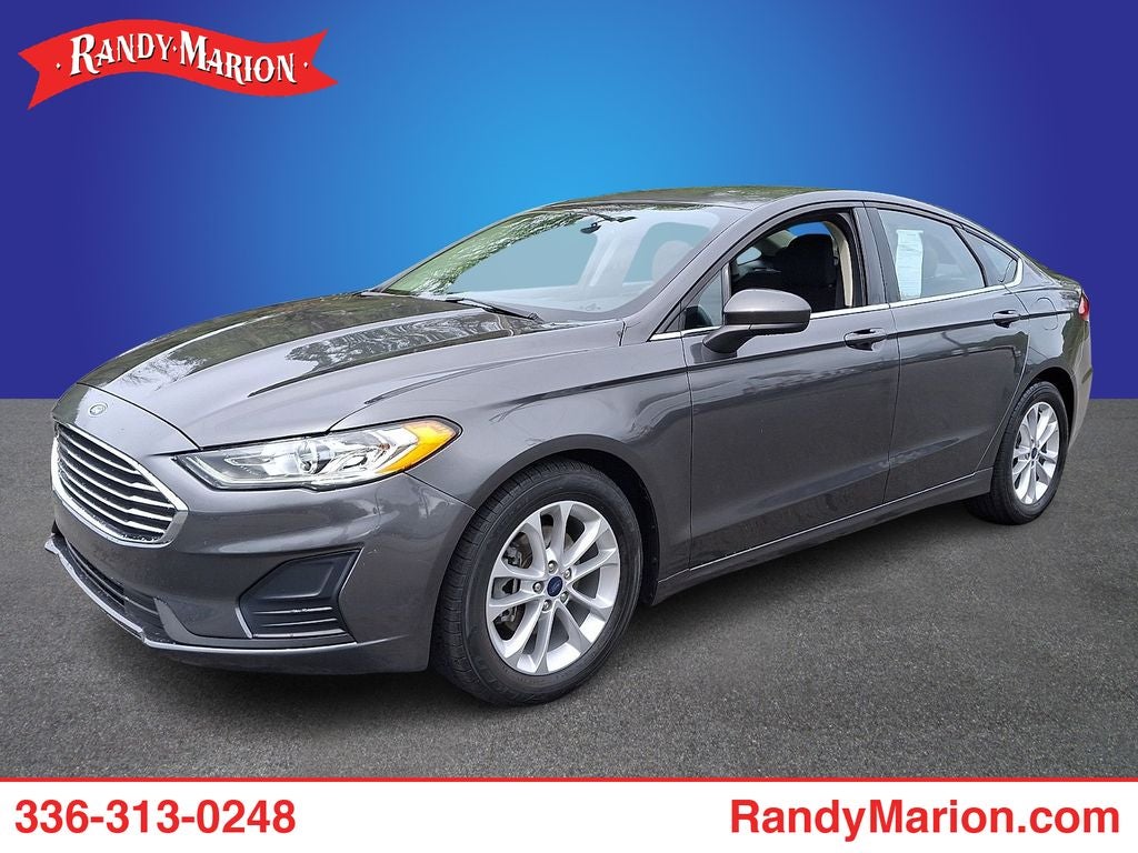2020 Ford Fusion SE