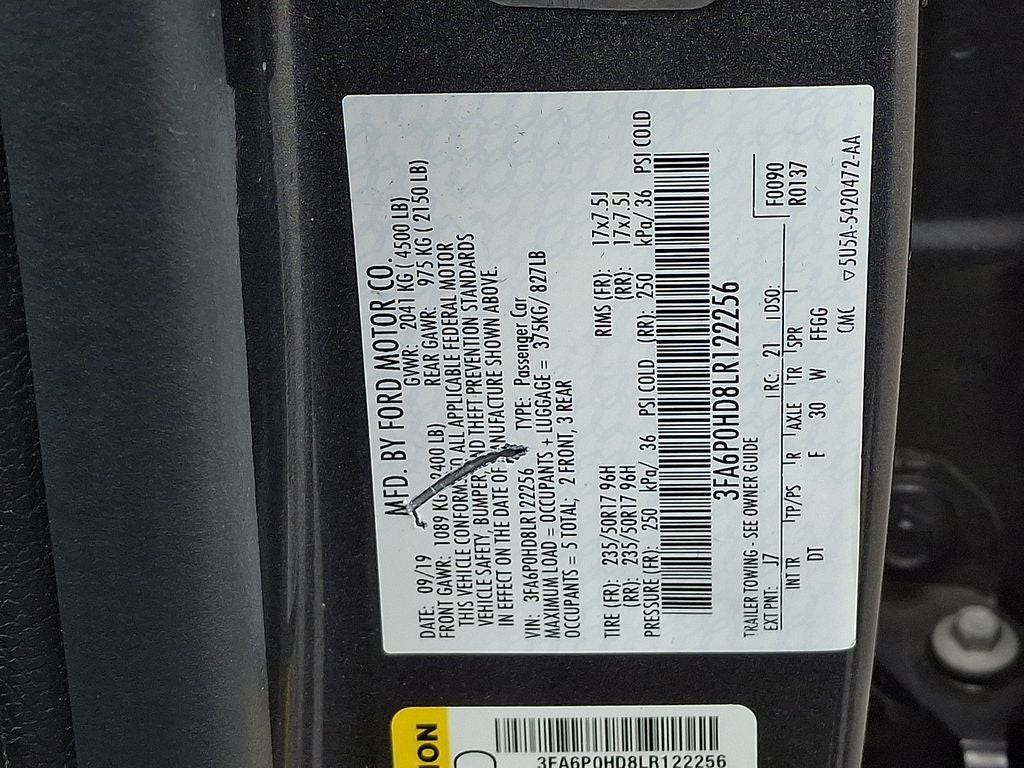 2020 Ford Fusion SE