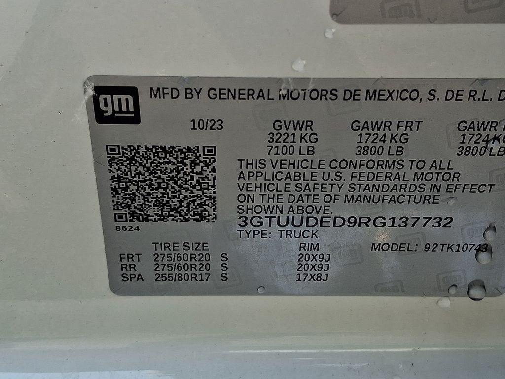 2024 GMC Sierra 1500 SLT