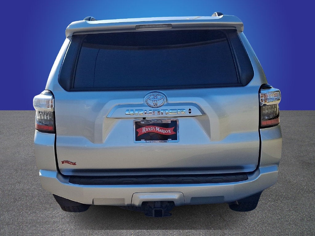 2022 Toyota 4Runner SR5