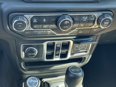 2023 Jeep Wrangler Sahara 4x4