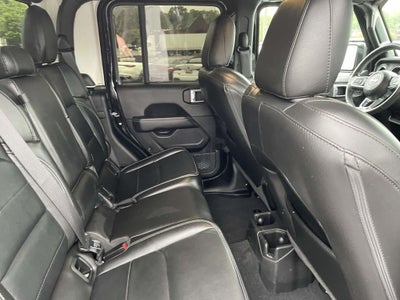 2022 Jeep Gladiator Overland 4x4