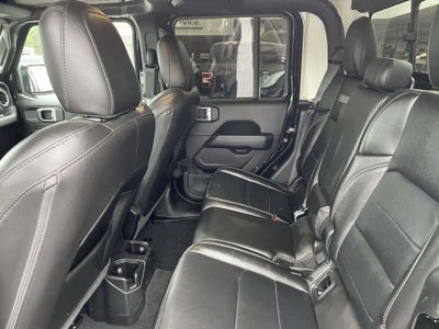 2022 Jeep Gladiator Overland 4x4