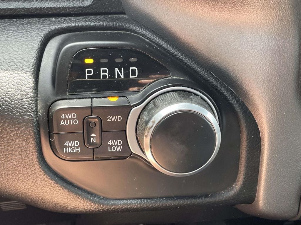 2022 RAM 1500 Big Horn Quad Cab 4x4 6'4' Box