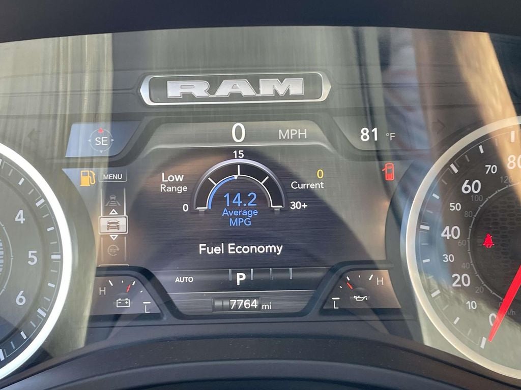 2026 RAM 1500 Laramie Crew Cab 4x4 5'7' Box