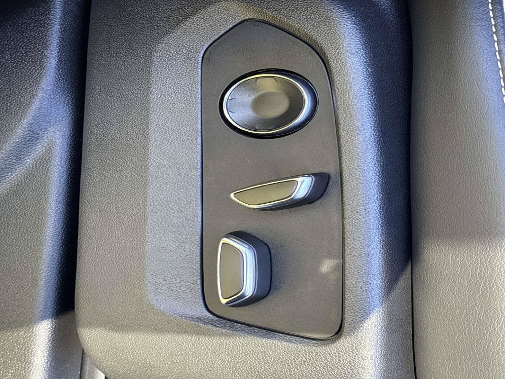 2021 Cadillac Escalade 2WD Sport