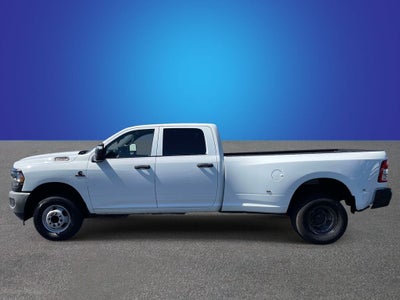 2024 RAM 3500 Tradesman Crew Cab 4x4 8' Box