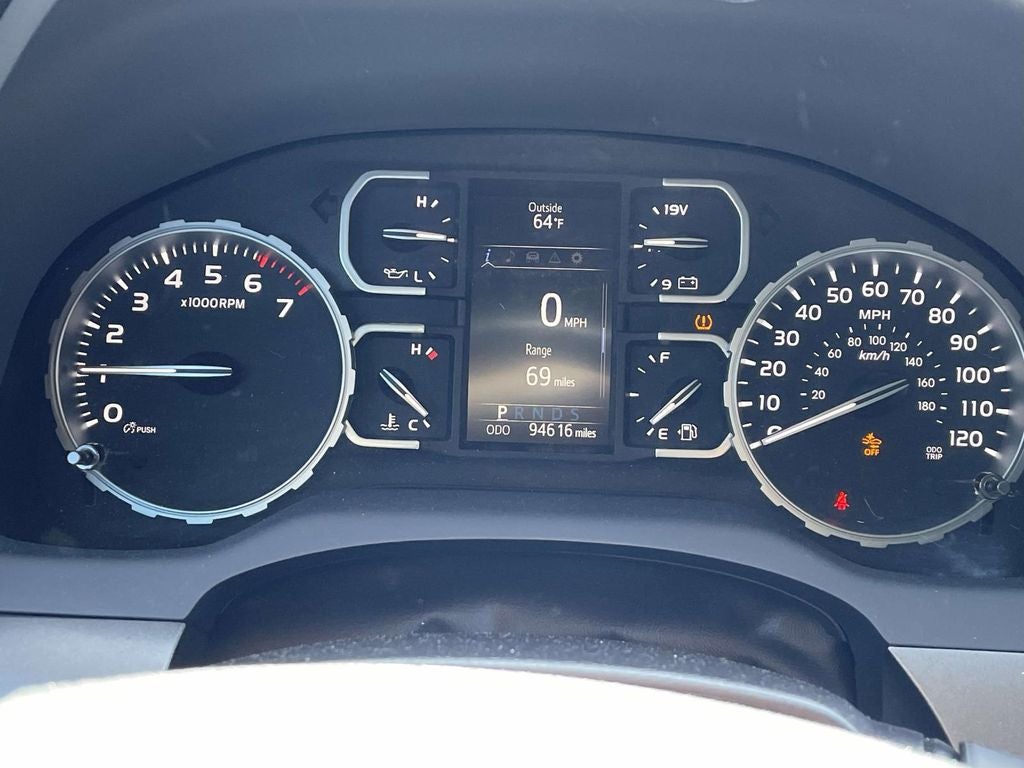 2018 Toyota Tundra SR5 5.7L V8
