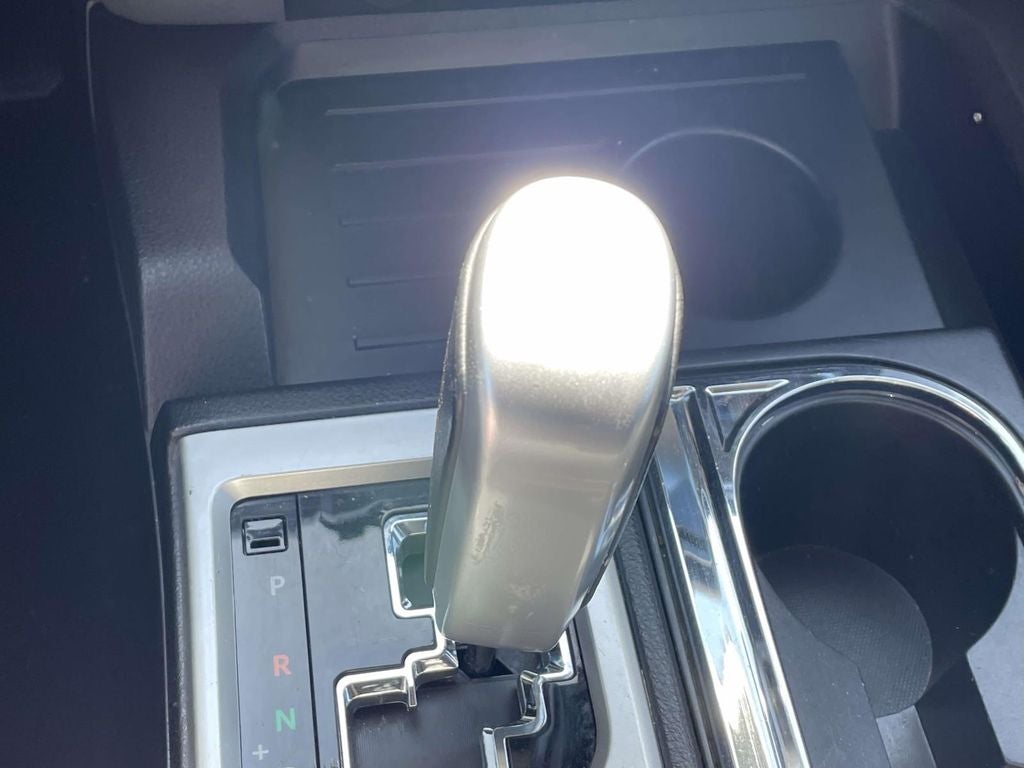 2018 Toyota Tundra SR5 5.7L V8