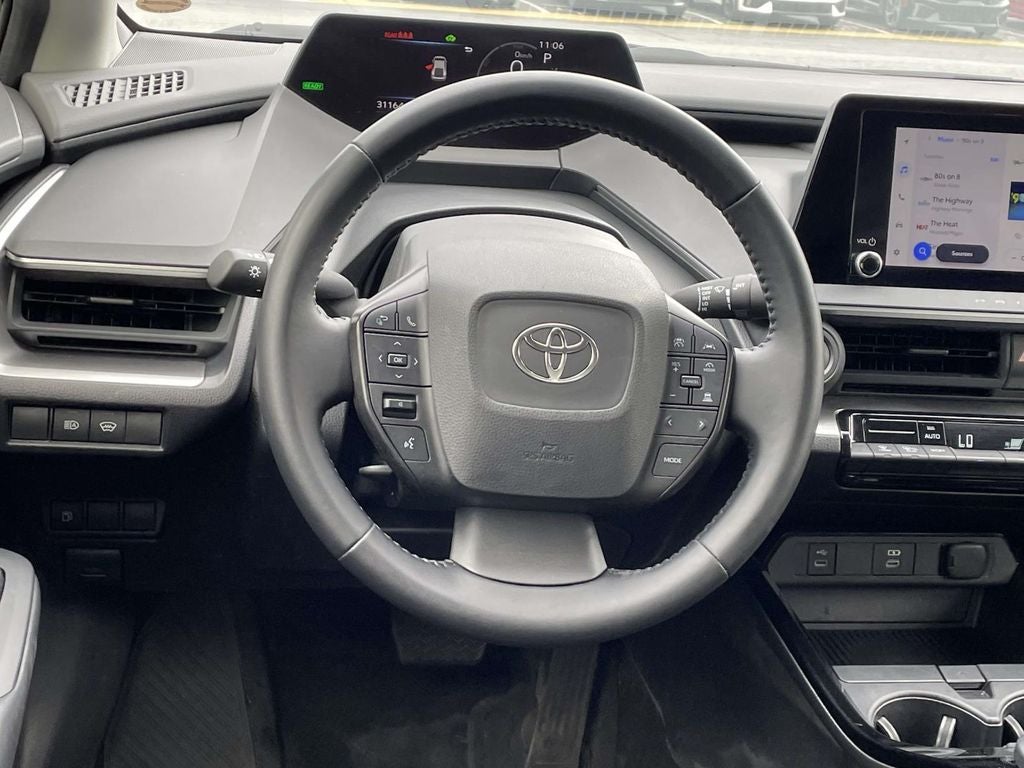2025 Toyota Prius LE
