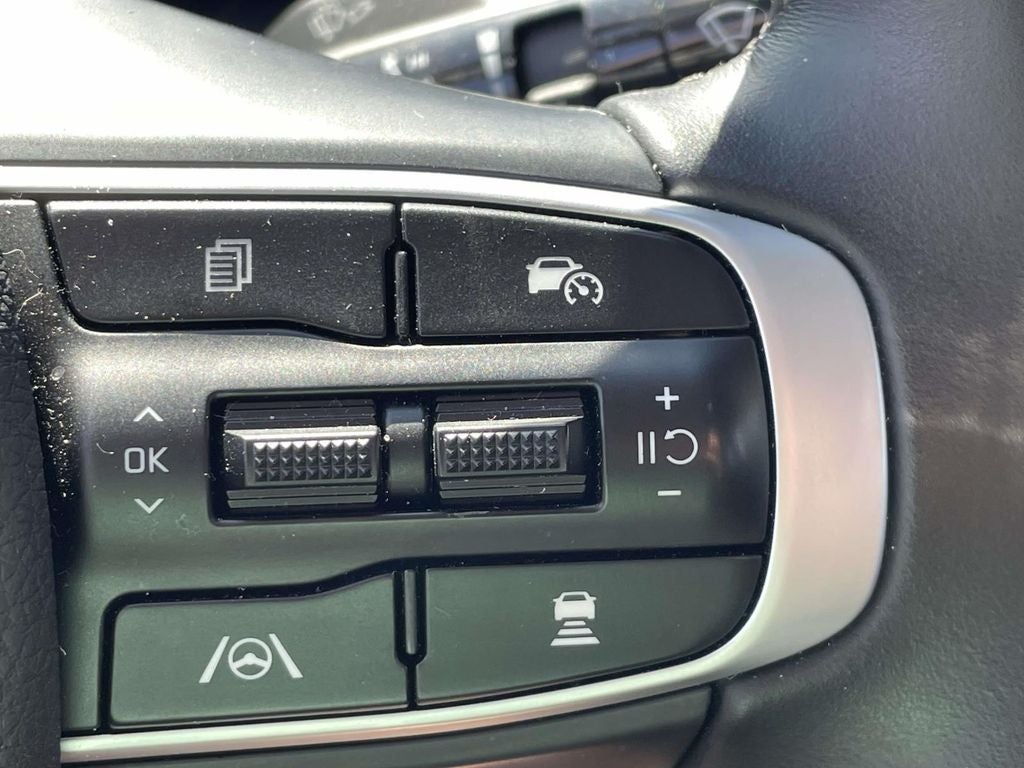 2025 Kia K5 EX