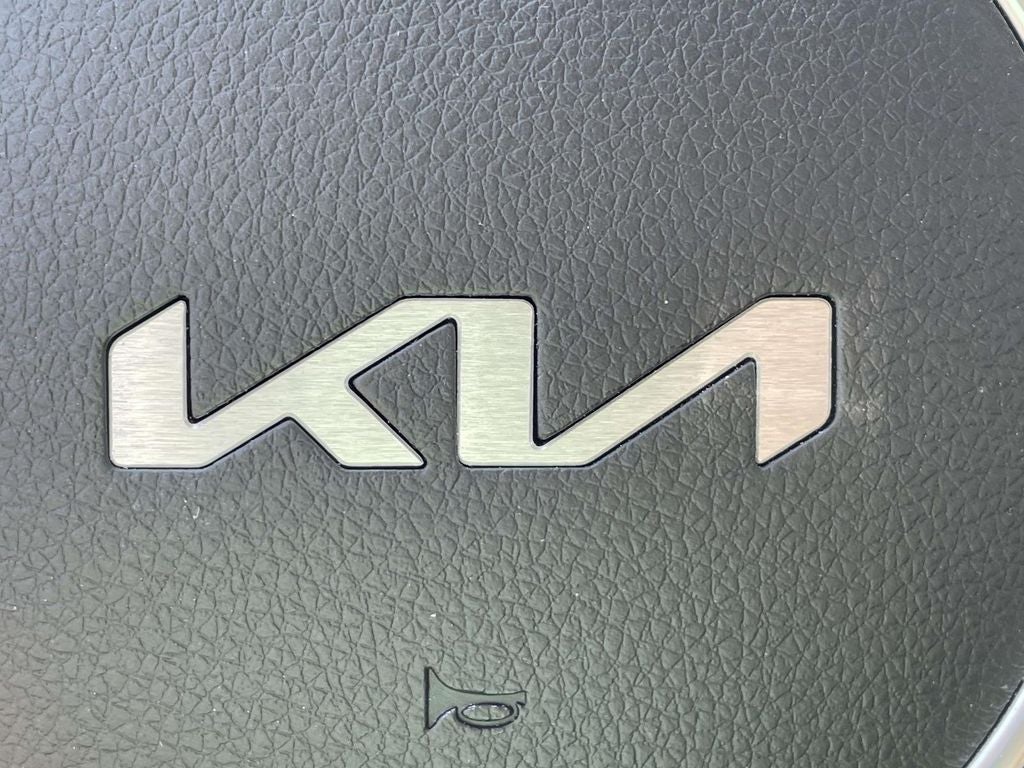 2025 Kia K5 EX