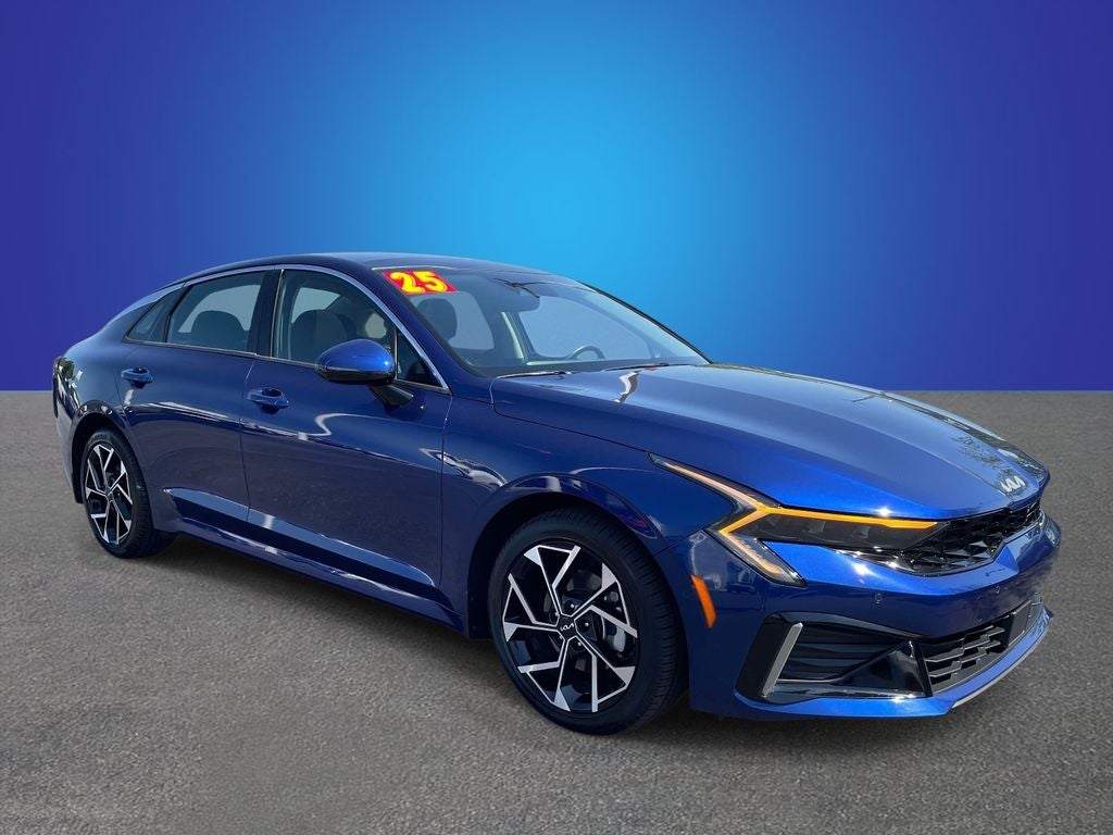 2025 Kia K5 EX