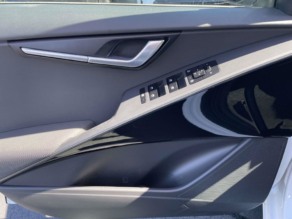 2023 Kia Niro EX