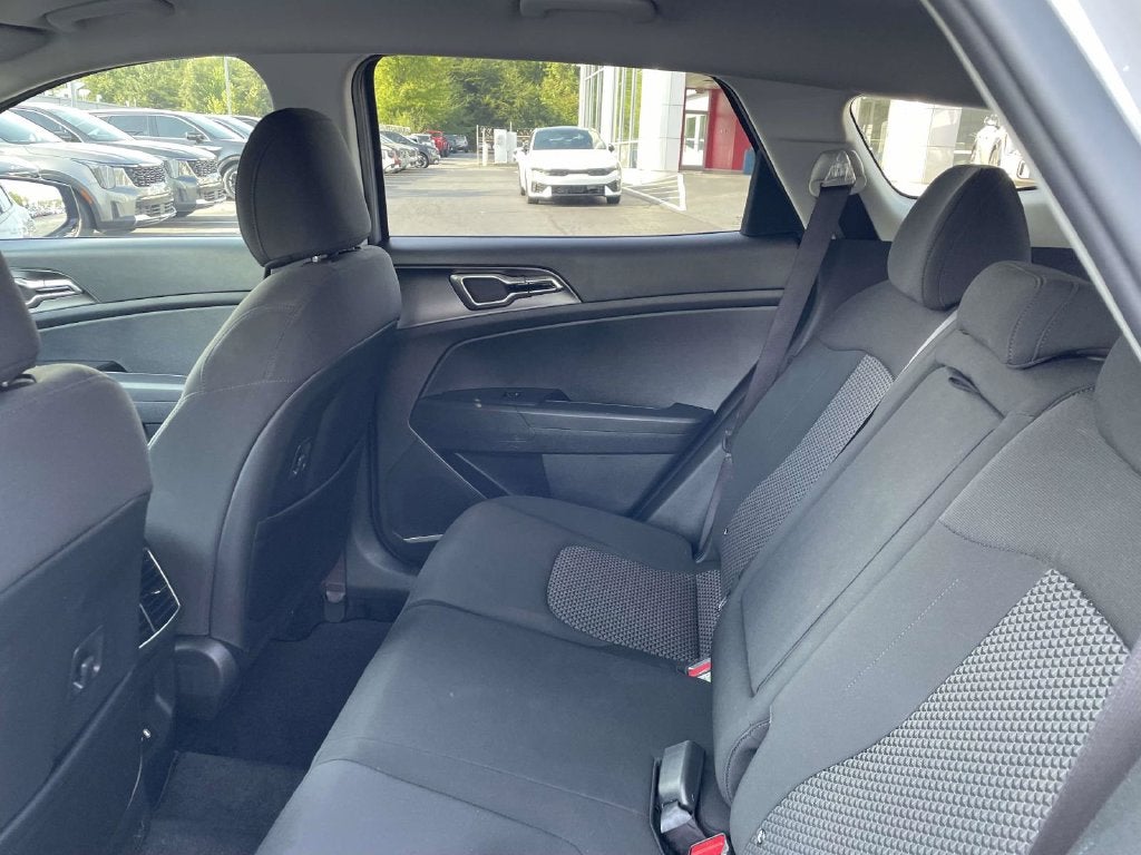 2026 Kia Sportage Hybrid S