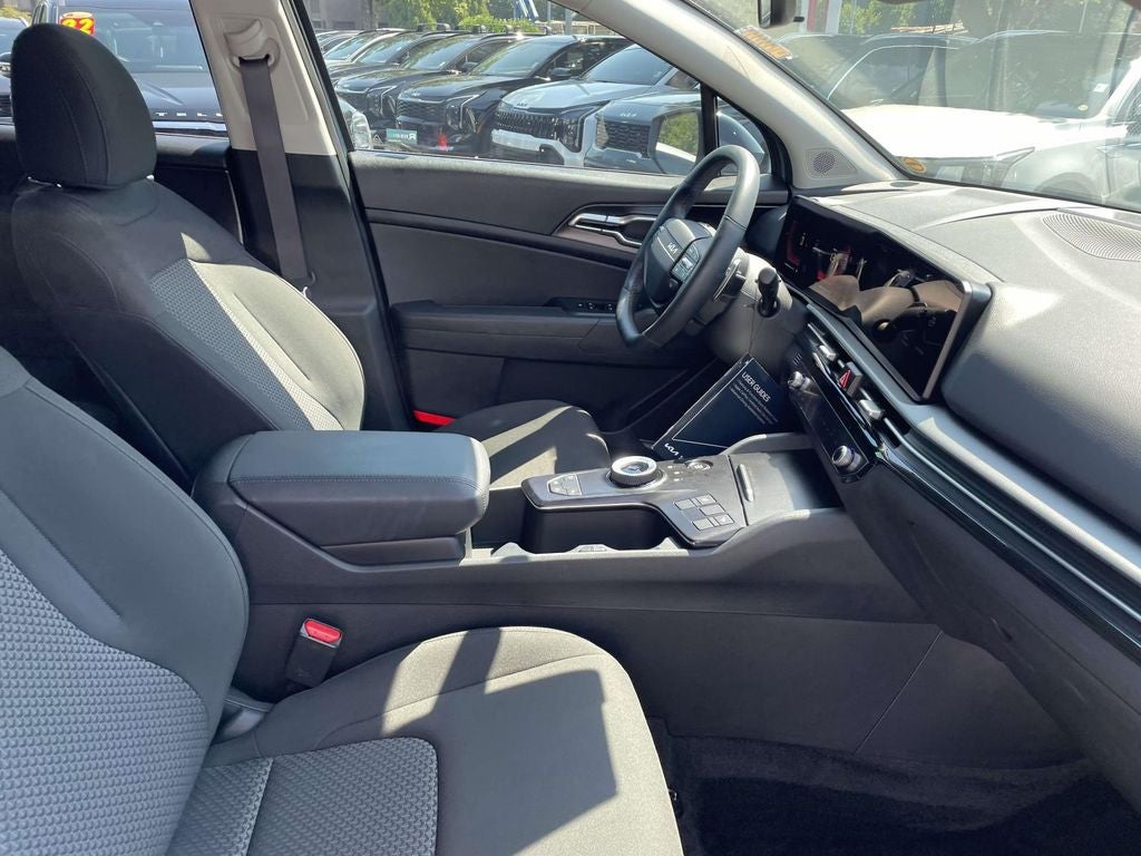 2026 Kia Sportage Hybrid S
