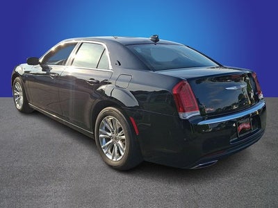 2021 Chrysler 300 Touring