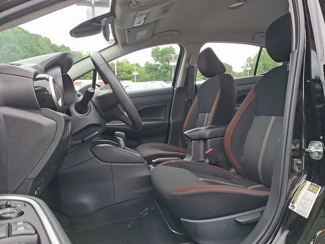 2024 Nissan Versa 1.6 SR