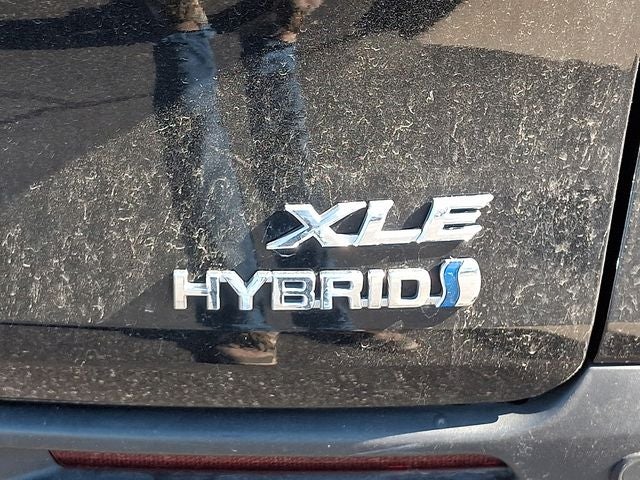2024 Toyota Sienna XLE 8 Passenger