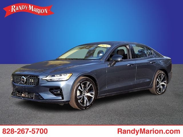 2024 Volvo S60 B5 Plus Dark Theme AWD's photo
