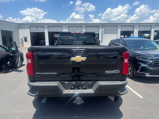 2025 Chevrolet Silverado 3500HD High Country