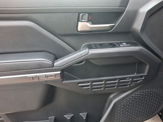 2025 Toyota Tacoma TRD Off-Road