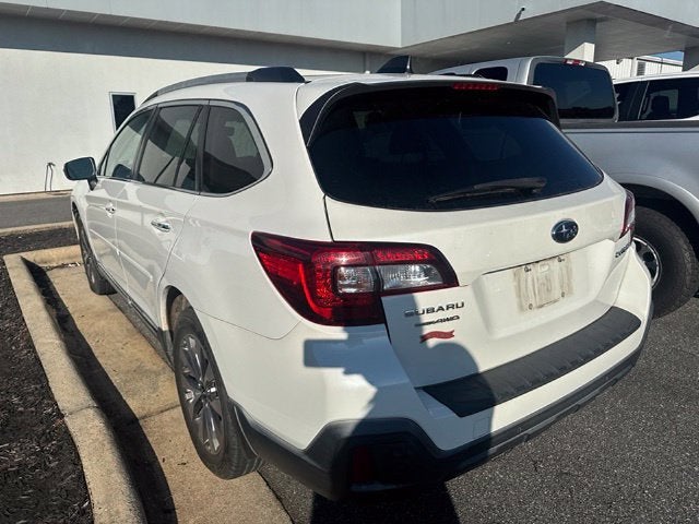 2019 Subaru Outback 2.5i Touring