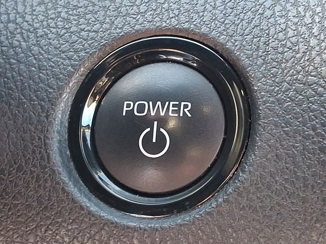 2025 Toyota Camry SE Hybrid