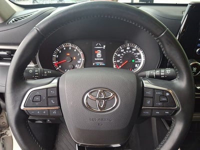 2021 Toyota Highlander LE