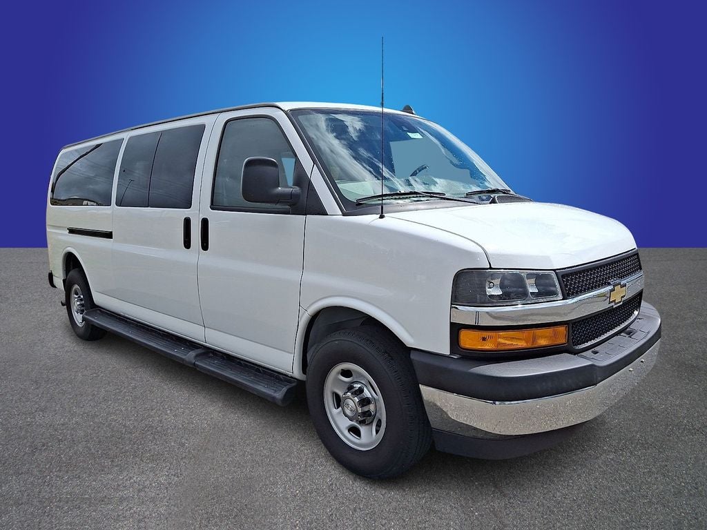 2019 Chevrolet Express 3500 LT Passenger