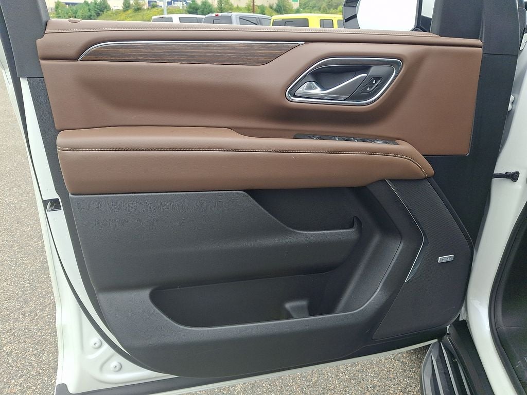 2023 Chevrolet Suburban High Country
